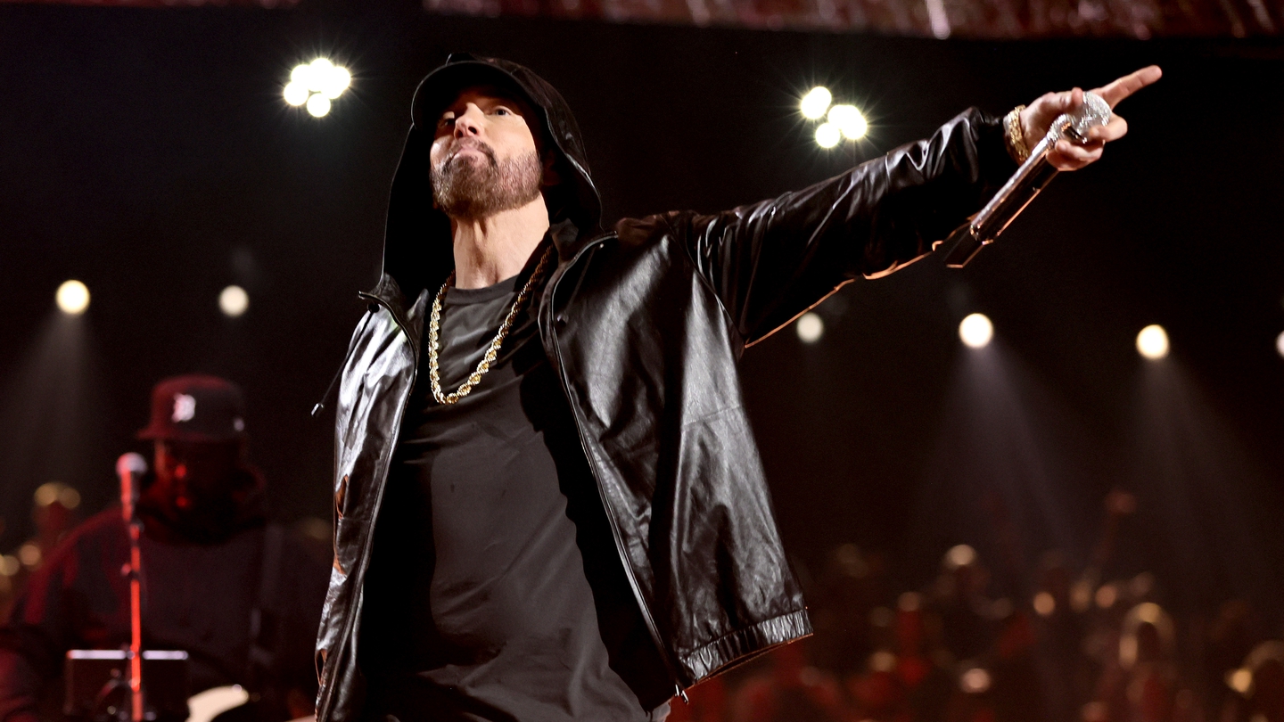 Eminem Tells Vivek Ramaswamy to Stop Rapping His Songs - The New York Times