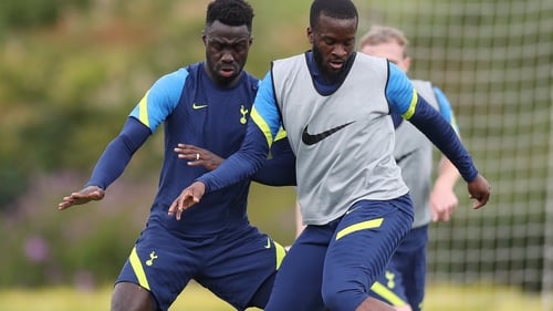 Spurs pair Sanchez and Ndombele depart for Galatasaray