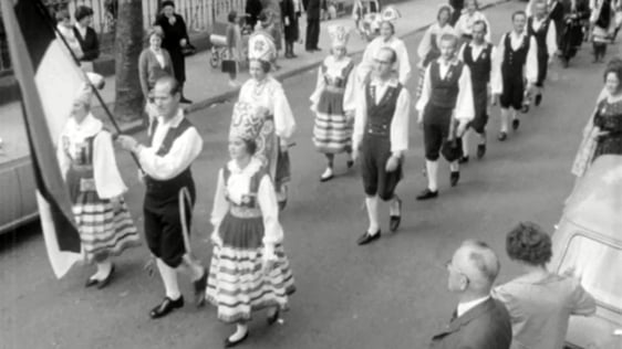 International Folk Dancing Festival parade in Dublin, 1963