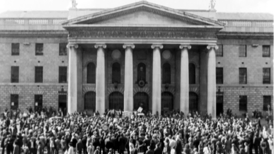 Demonstrators gather outside the GPO in Dublin in protest against the visit of British Prime Minister Edward Heath, 1973.