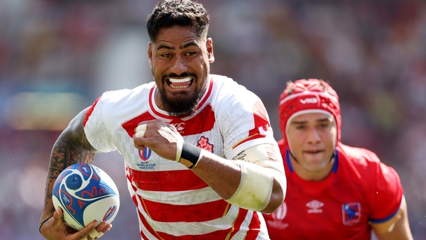 Amato Fakatava breaks through to score Japan's first try
