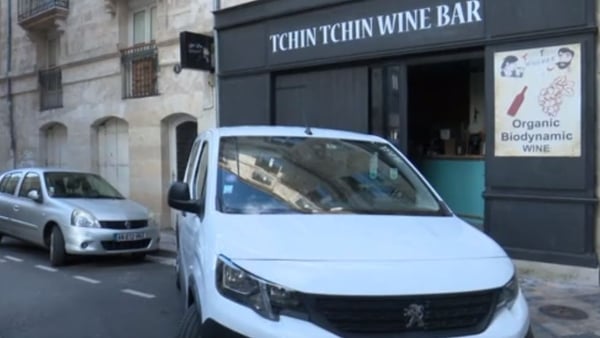 The couple were among a number of people who fell ill after consuming sardines in the Tchin Tchin restaurant in Bordeaux