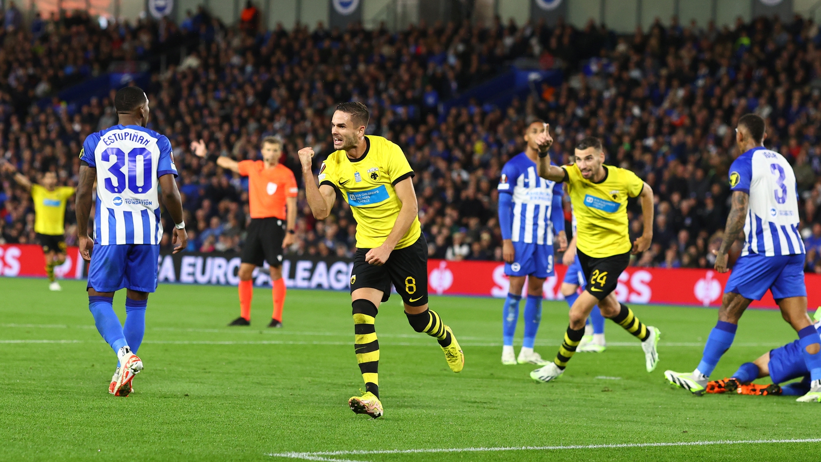 Late goal condemns Brighton to Europa League debut loss