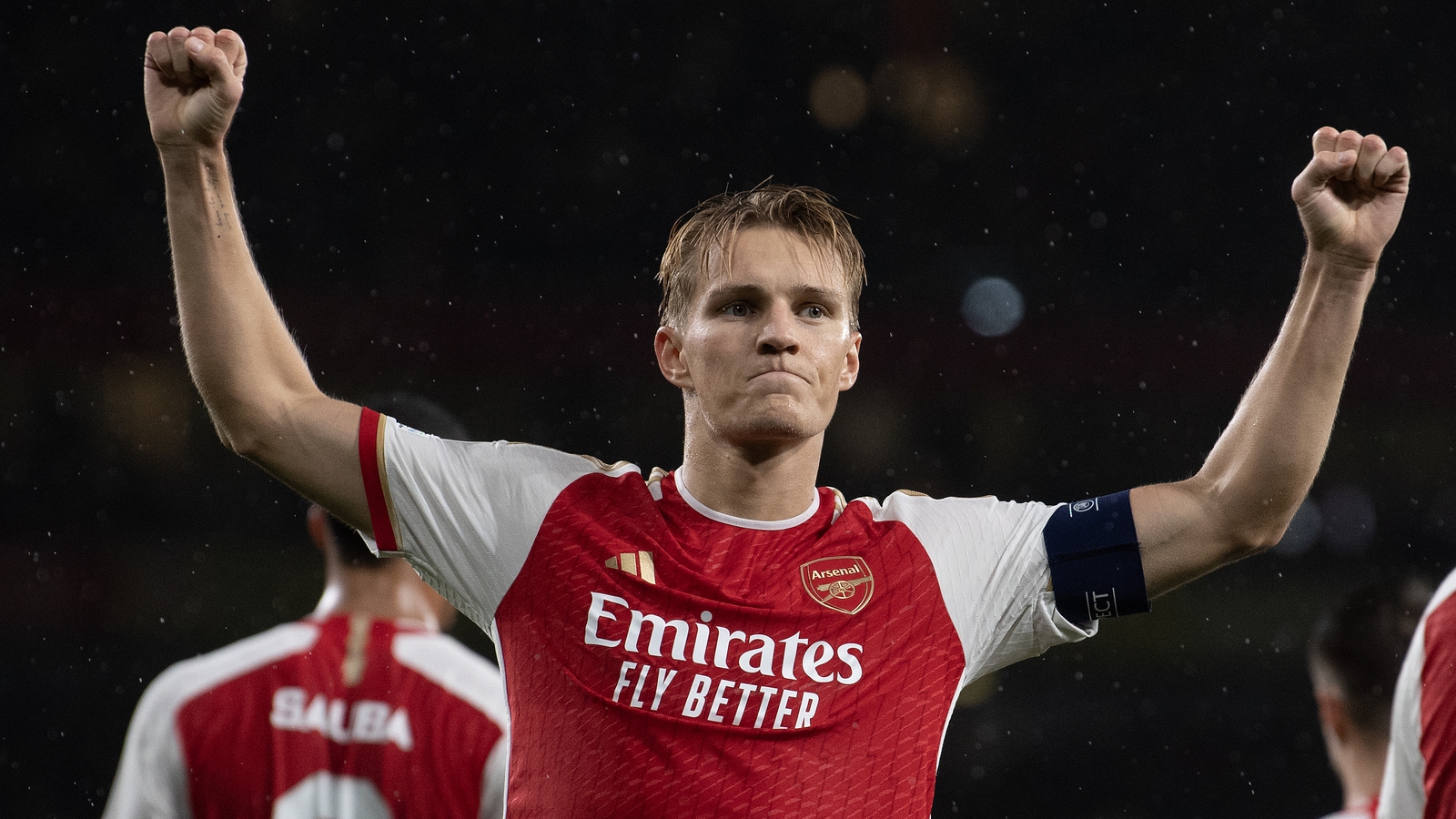 Captain Odegaard signs new Arsenal contract