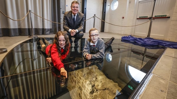 Adam Roche and Everly Whelan of St Joseph's Co-Ed Primary School help launch the new exhibition at Dublin Port with Minister for Public Expenditure Paschal Donohoe