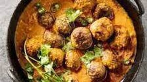 Neven's Recipes - Fragrant meatballs in curry sauce