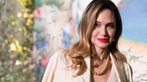 Angelina Jolie not been herself 'for a decade'