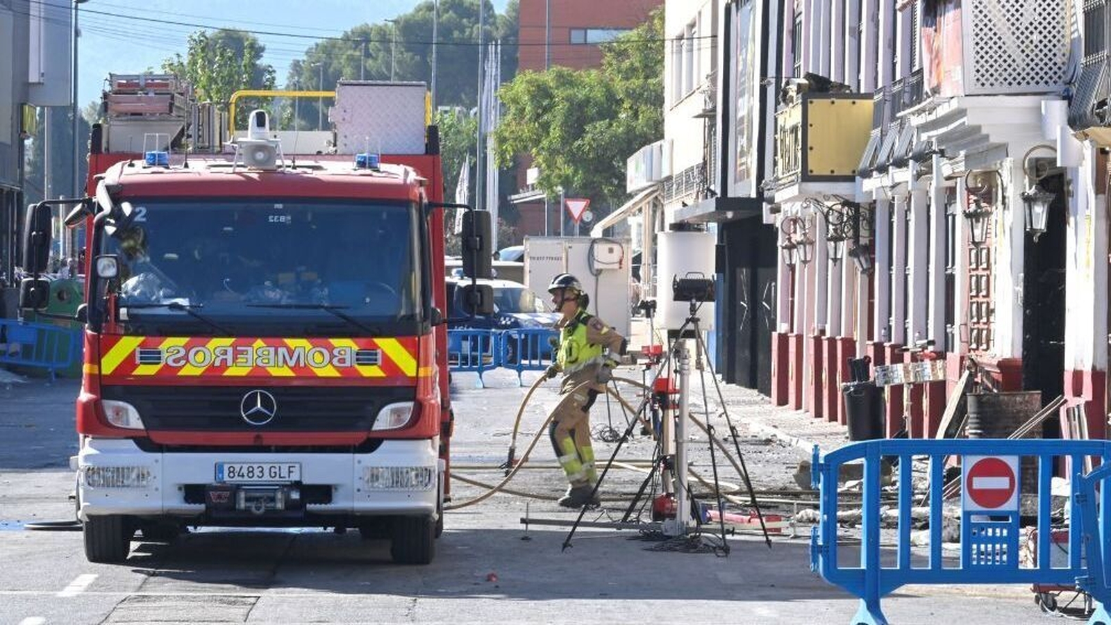 Spain probes cause of nightclub fire that killed 13