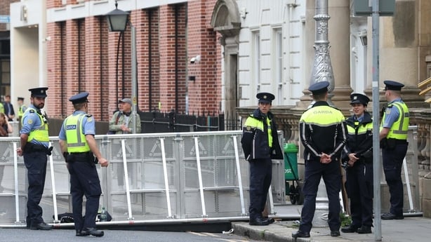 Gardaí on Kildare Street this morning