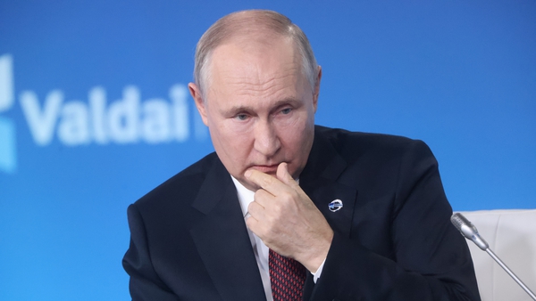 Russian President Vladimir Putin gestures during his annual meeting with participans of the Valdai Discussion Club, October 5,2023, in Sochi, Russia. Photo: Getty Images