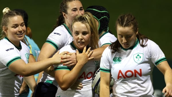 Aoife Dalton celebrates a try