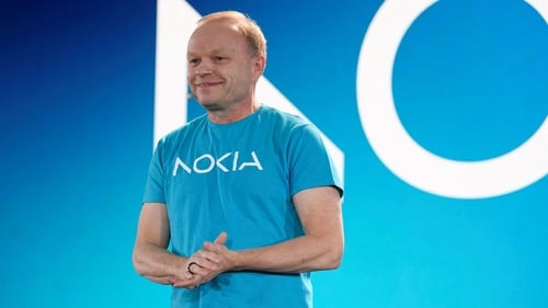 Nokia CEO makes world's first 'immersive' phone call