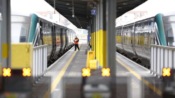 Iarnród Éireann states that speed restrictions across the entire rail network have been lifted, however delays to services are still expected due to earlier issues