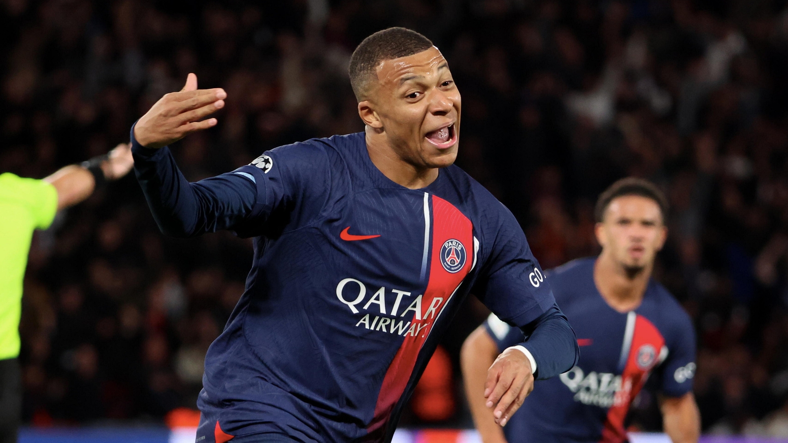 Mbappe tells PSG he will depart in the summer
