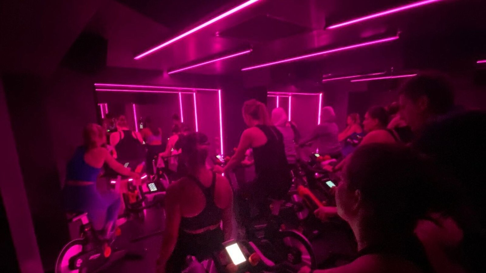 Echelon best sale spin classes