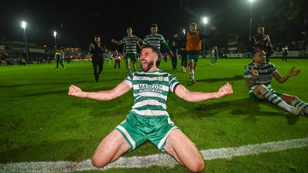 Roberto Lopes and his Shamrock Rovers team-mates celebrate securing another league crown