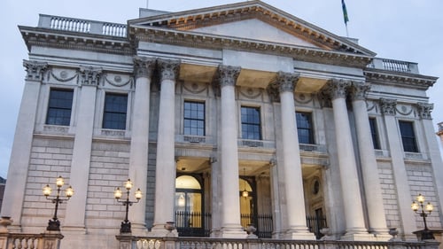 A proposal to fly a Palestinian flag over Dublin City Hall has been rejected by Dublin City councillors