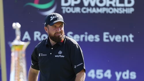 Shane Lowry's bogey at 18 could prove costly