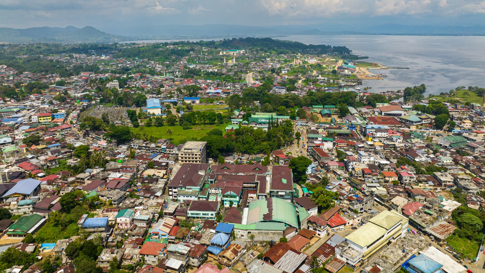 Three killed in explosion during mass in Philippines