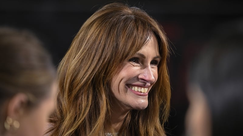 Julia Roberts says her kindness on set is 'intentional'