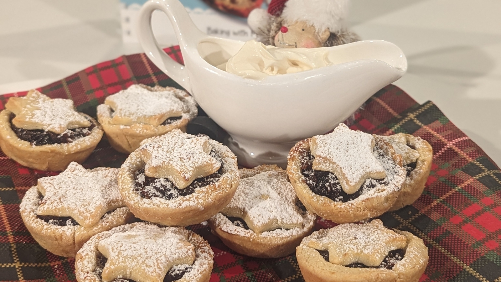 Marie and Michelle s mother daughter mince pies