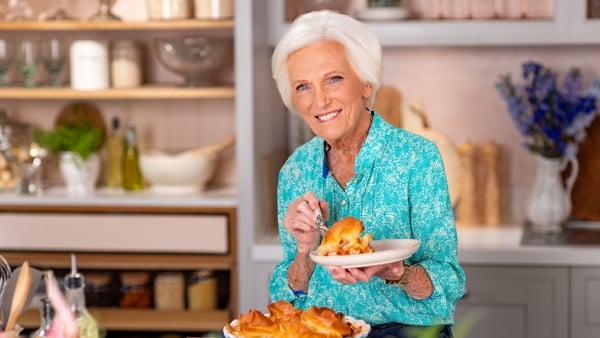 Have yourself a Mary Berry Christmas!