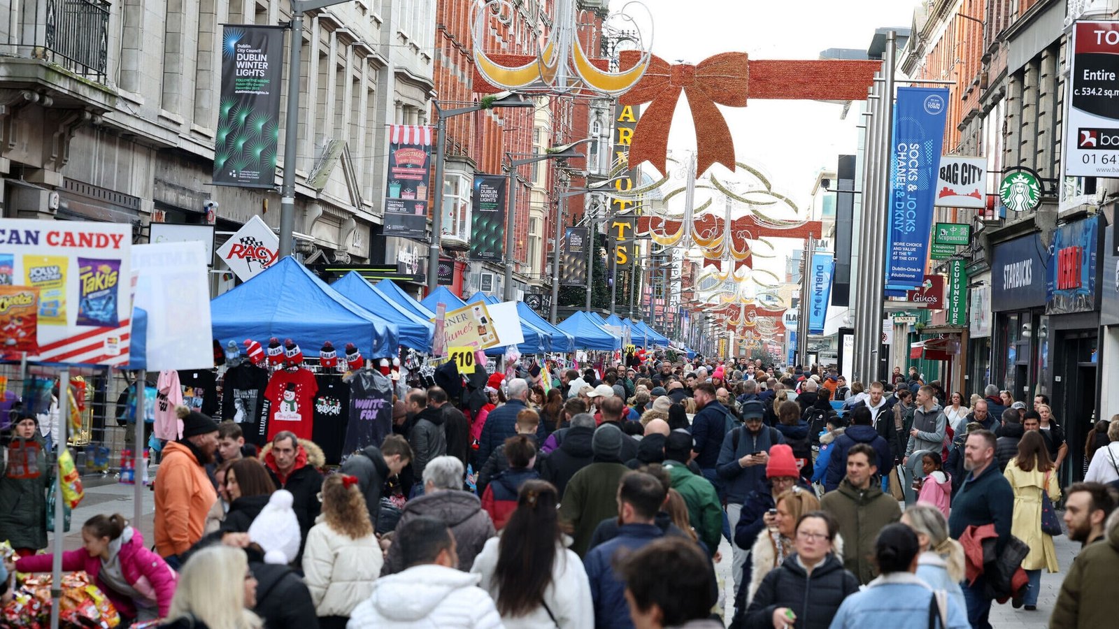 Discounts appear as shoppers seek pre-Christmas value
