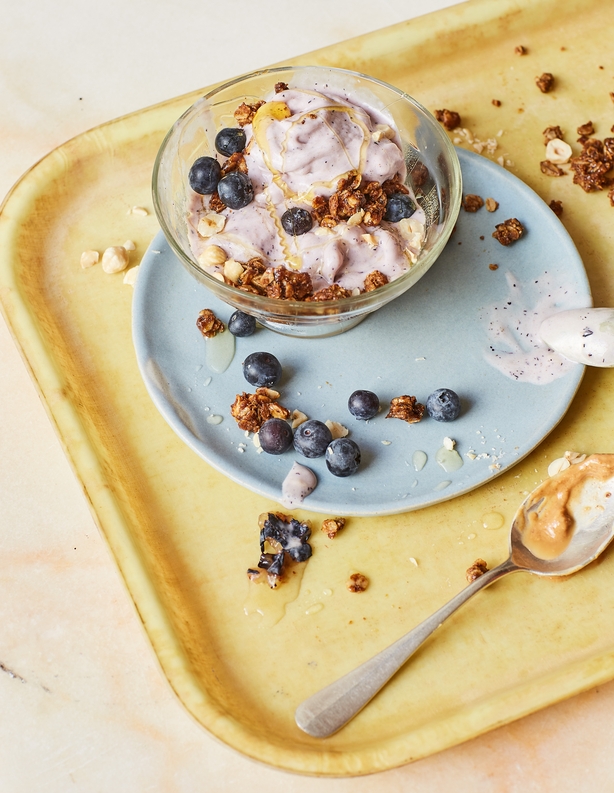 Vegan peanut butter breakfast sundaes