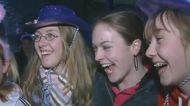 Fans at the Childline Concert, Dublin (2004)