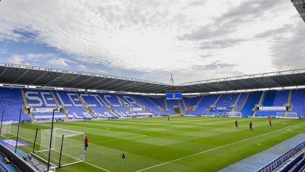 Reading fans refused to leave the pitch at the Select Car Leasing Stadium