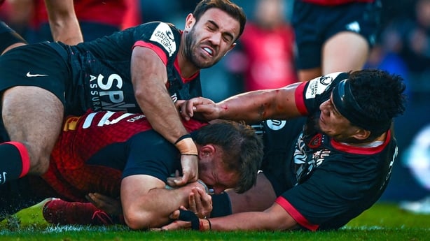 Munster revive European campaign with bonus-point win