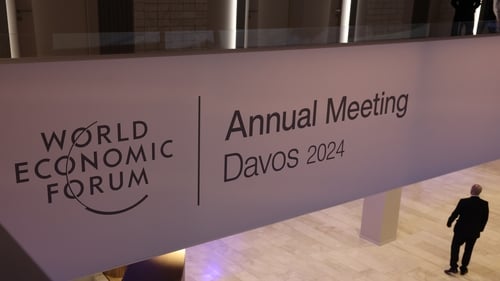 Precarious year ahead for world economy - Davos survey