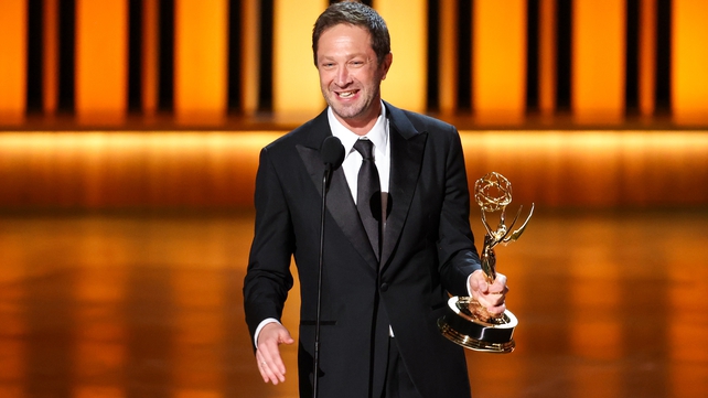 Ebon Moss-Bachrach wins Supporting Actor in a Comedy Series for The Bear