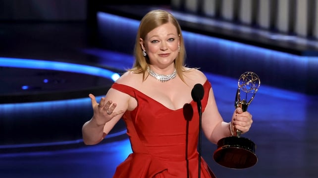 Sarah Snook wins Lead Actress in a Drama Series for Succession