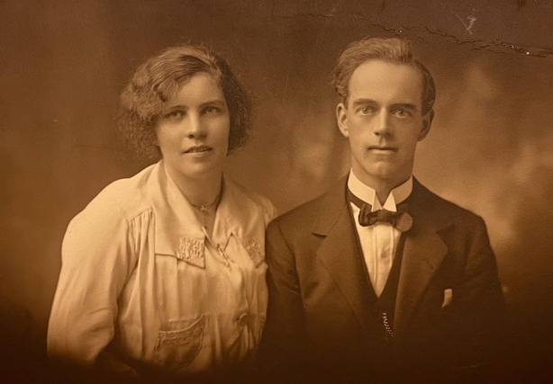 Sepia photo of a man and woman 