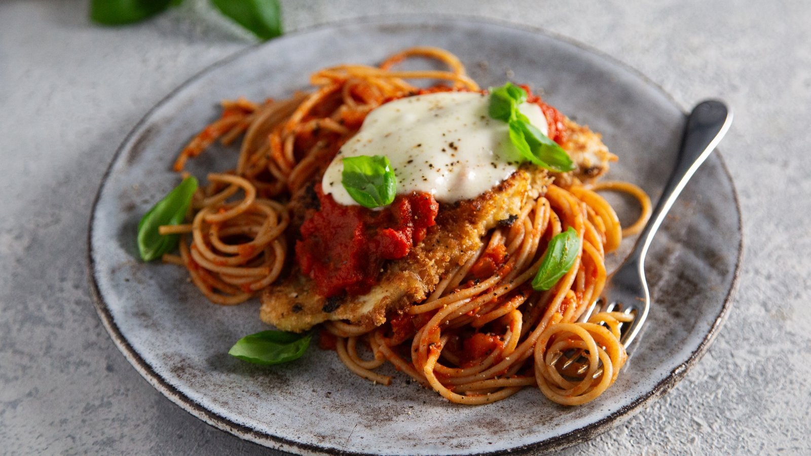 Chicken Parmigiano with spaghetti: OT