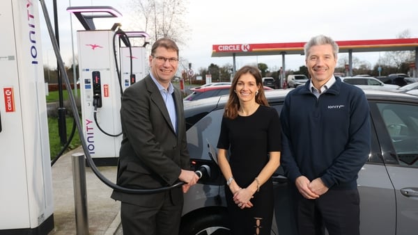 Jonathan Diver, Fuels Director at Circle K Ireland; Sarah Bradshaw, Senior Manager E-Mobility & EV Products, Circle K Ireland and Andreas Atkins, IONITY's Country Manager of the UK and Ireland