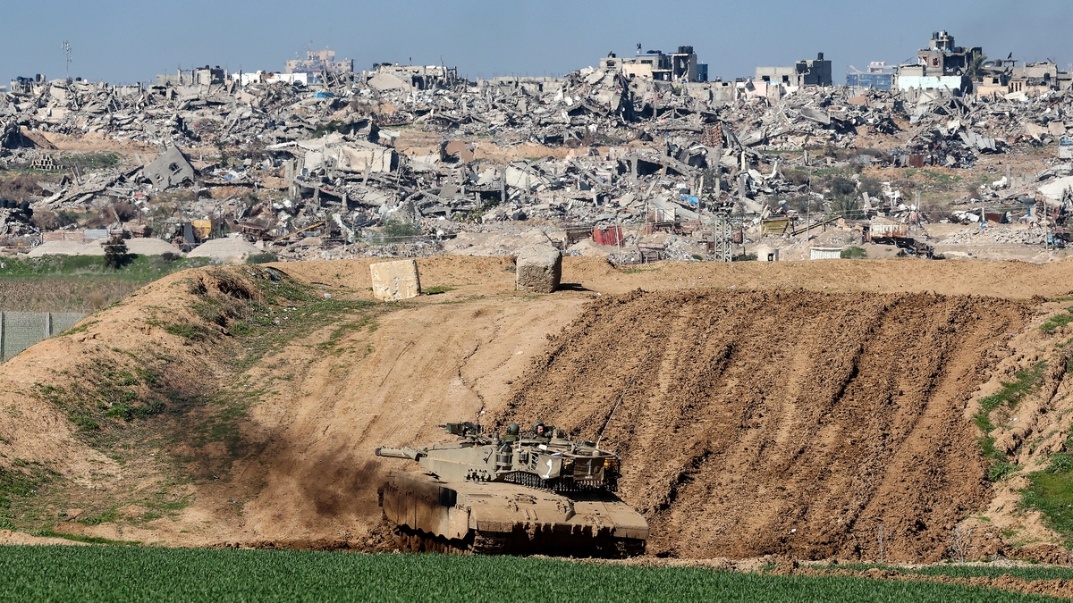 Opposition pushes for a stronger stand on Gaza | The Late Debate - RTÉ