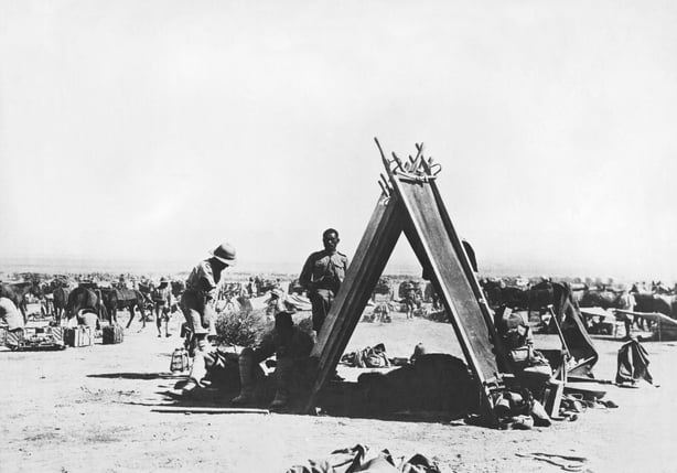 Indian troops attached to the British forces fighting the Turks in Mesopotamia use these novel shade shelters to protect themselves from the desert sun, Mesopotamia, April 4, 1918. (Photo by Underwood Archives/Getty Images)