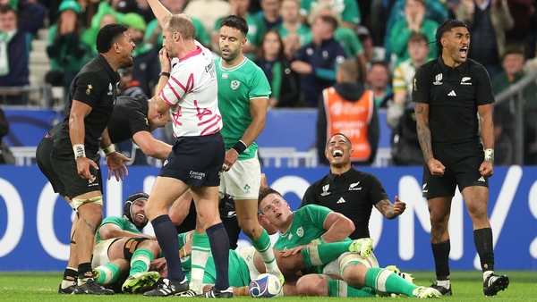 New Zealand held Ireland out for over 30 phases at the end of their Rugby World Cup clash