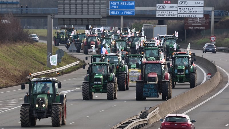 Protesting French Farmers Block Major Roads Into Paris