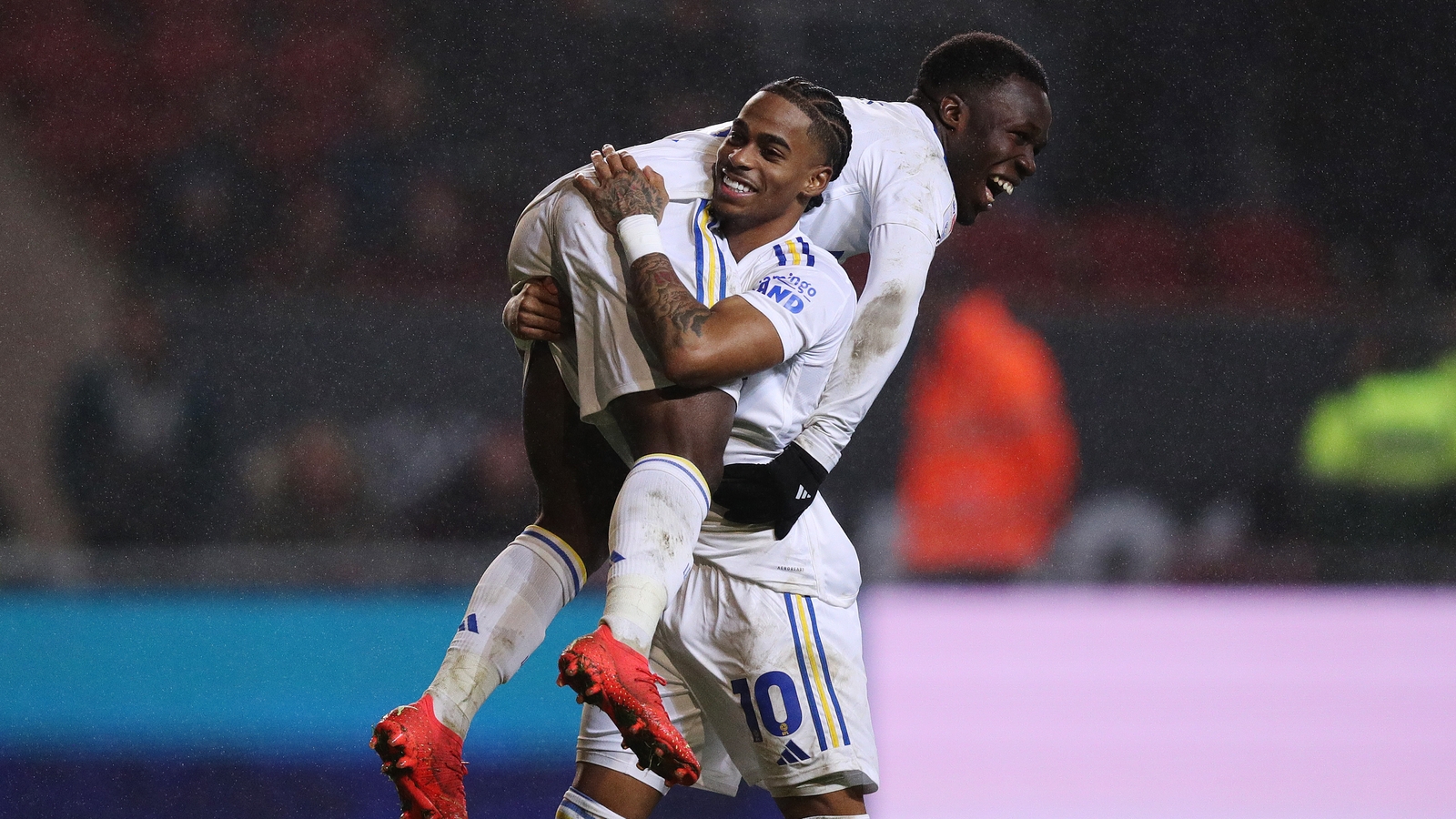 Gnonto goal lifts Leeds to second place in table