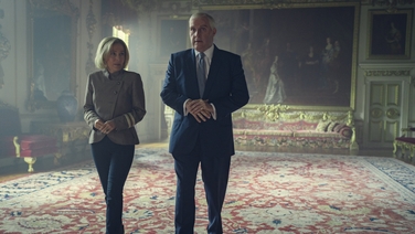 Billie Piper and Gillian Anderson get the Scoop from Prince Andrew