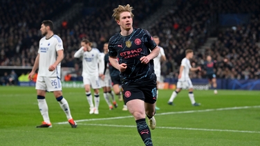 De Bruyne makes it 1-0 to Man City in Copenhagen