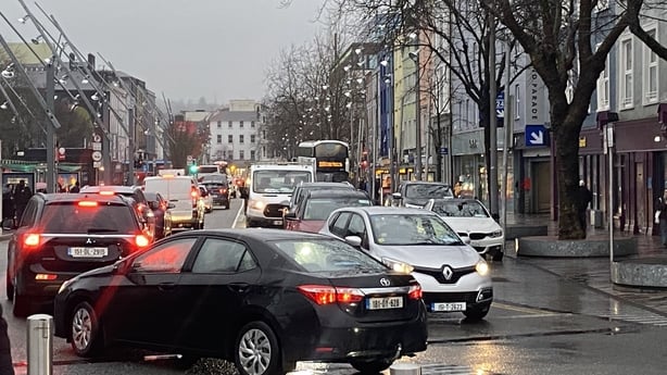 Entire country put on Status Orange alert as Met Eireann warn of Storm Isha  carnage - Cork Beo