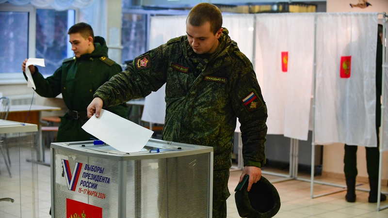 Hơn 114 triệu người Nga đủ điều kiện bầu cử trên 11 múi giờ| Tân Thế Kỷ| TTK NEWS