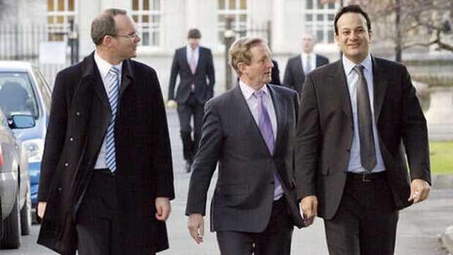 Simon Coveney, Fine Gael Leader Enda Kenny and Leo Varadkar outside the Dáil to launch Young Fine Gael's 'Working to Get You Working' campain in 2010