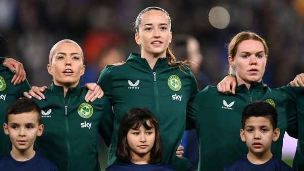 (L to R): Denise O'Sullivan, Anna Patten and Aoife Mannion line up at Stade Saint-Symphorien in Metz