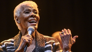 Disappointed by Dionne Warwick's Concert