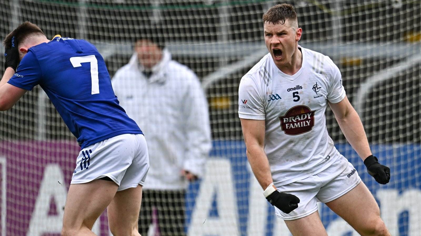 Sargent saves 13-man Kildare in wild Wicklow battle